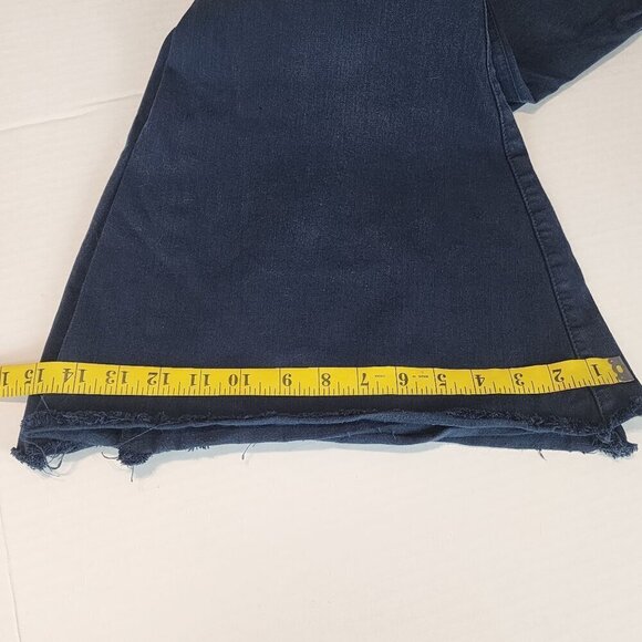 Judy Blue super flare jeans size 11/ 30 Raw hems bell bottom - Picture 13 of 16